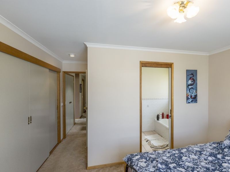 26 Fouche Avenue, Old Beach TAS 7017