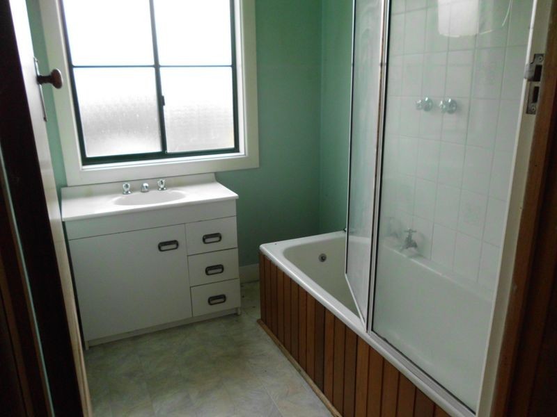76 Renfrew Circle, Goodwood TAS 7010