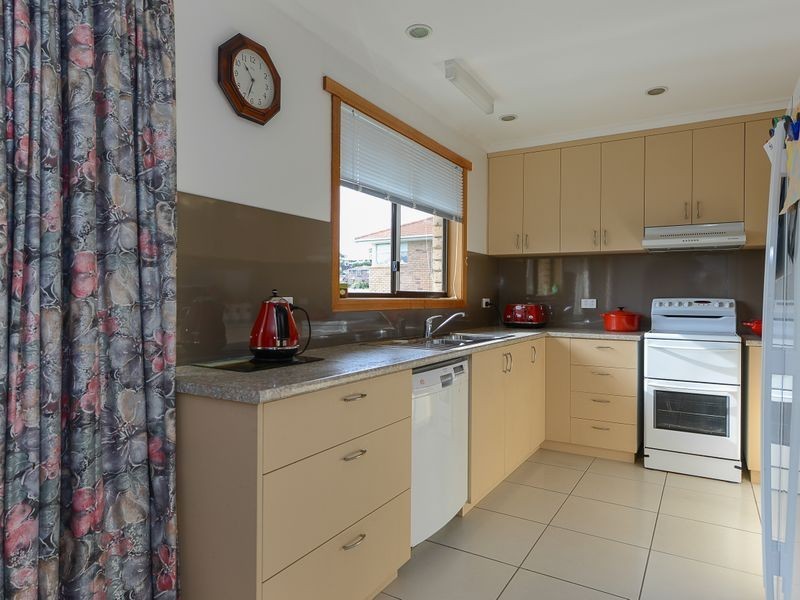 2 Aquila Street, Glenorchy TAS 7010