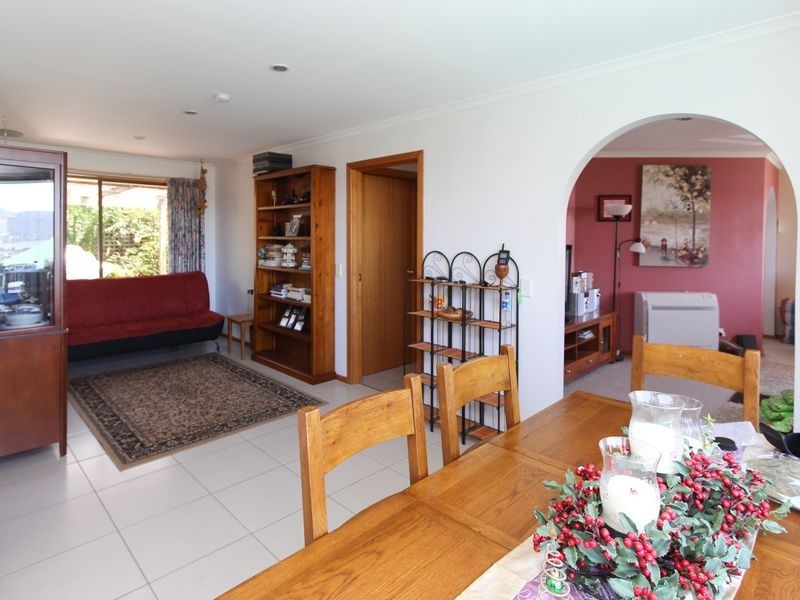 2 Aquila Street, Glenorchy TAS 7010