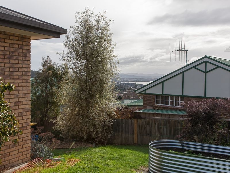 2 Aquila Street, Glenorchy TAS 7010