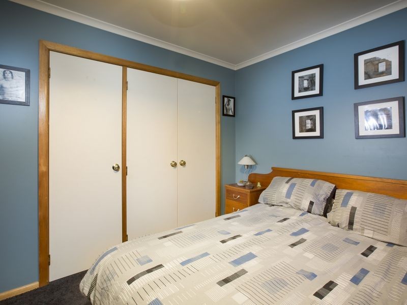 102 Sunshine Road, Austins Ferry TAS 7011