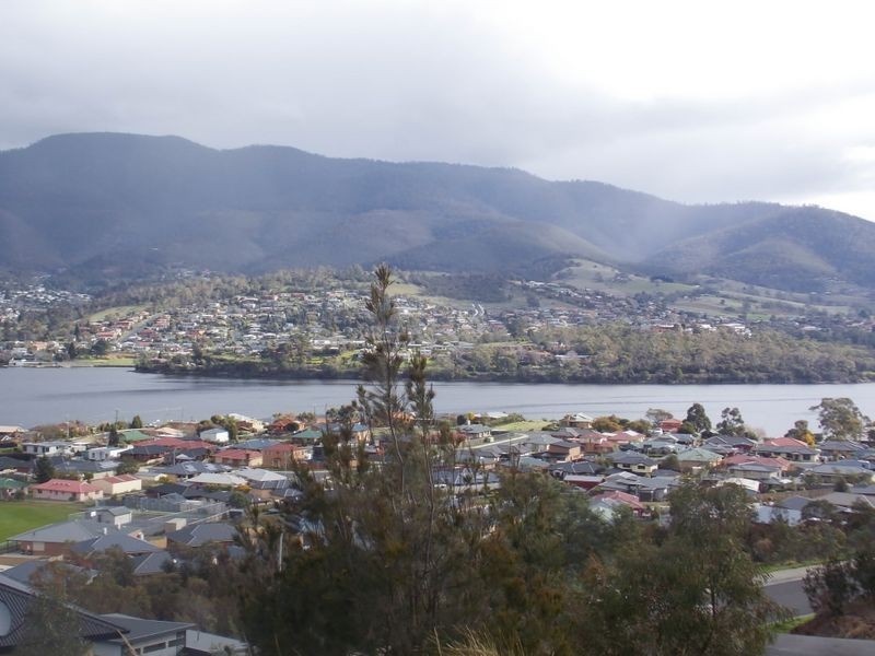 35 Grevillea Avenue, Old Beach TAS 7017