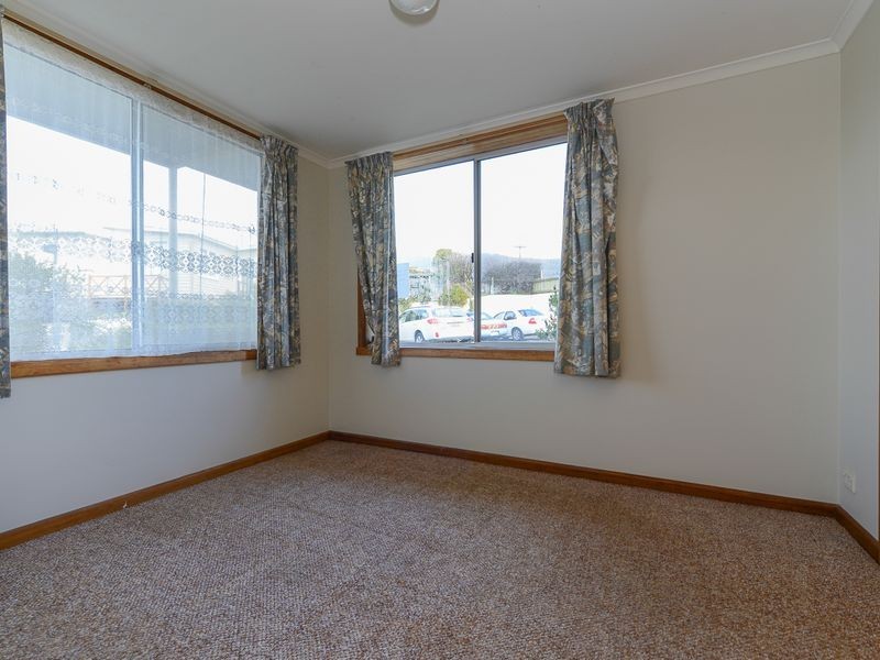 1/1-3 Leighland Road, Claremont TAS 7011