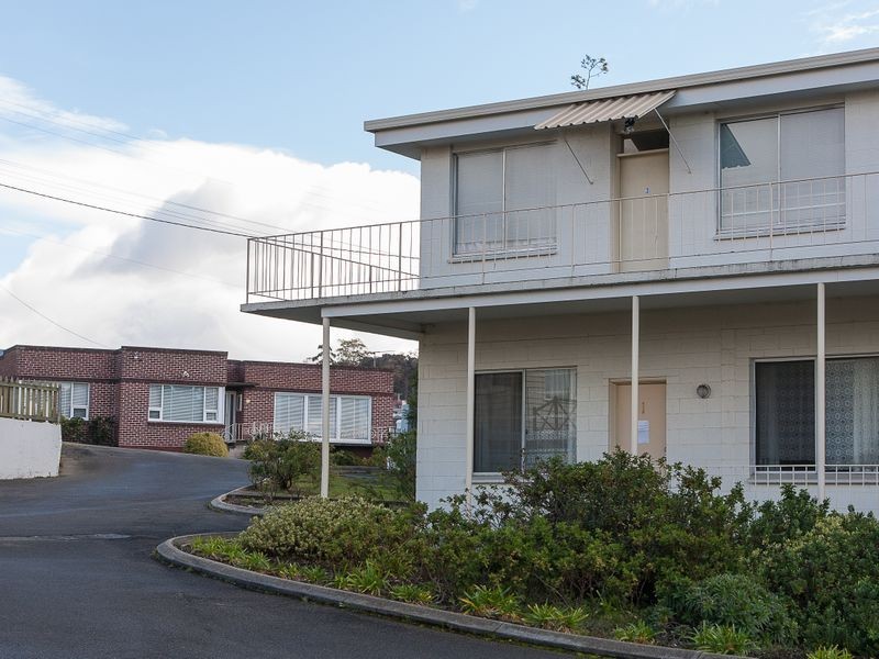 1/1-3 Leighland Road, Claremont TAS 7011