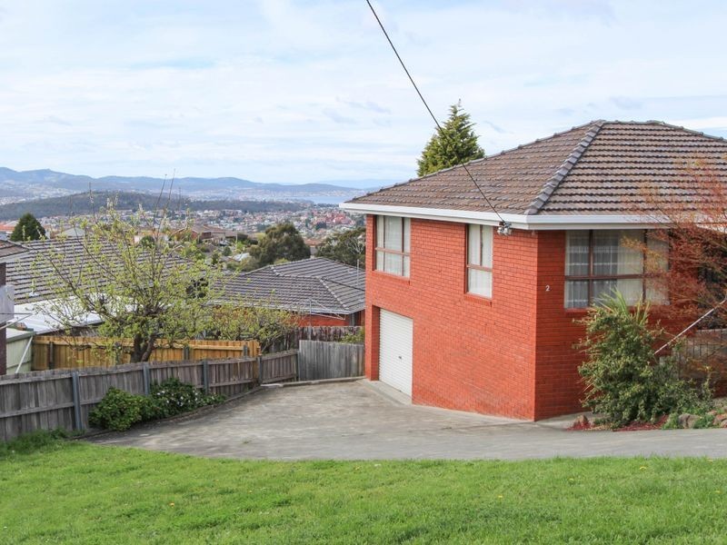 2/1 Riseley Court, Lenah Valley TAS 7008