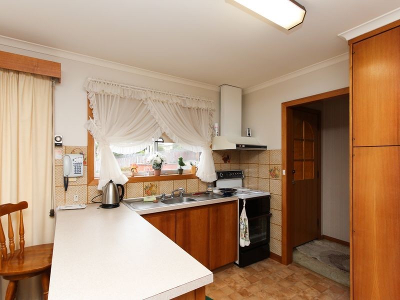 1 Iluka Court, Lenah Valley TAS 7008