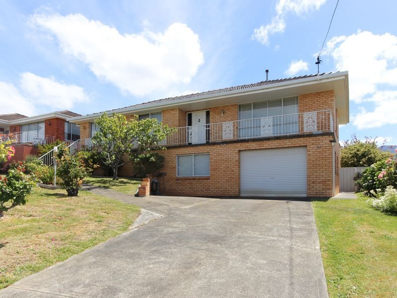 21 Weston Place, Montrose TAS 7010