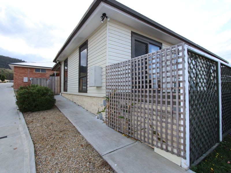 1/210 Chapel Street, Glenorchy TAS 7010