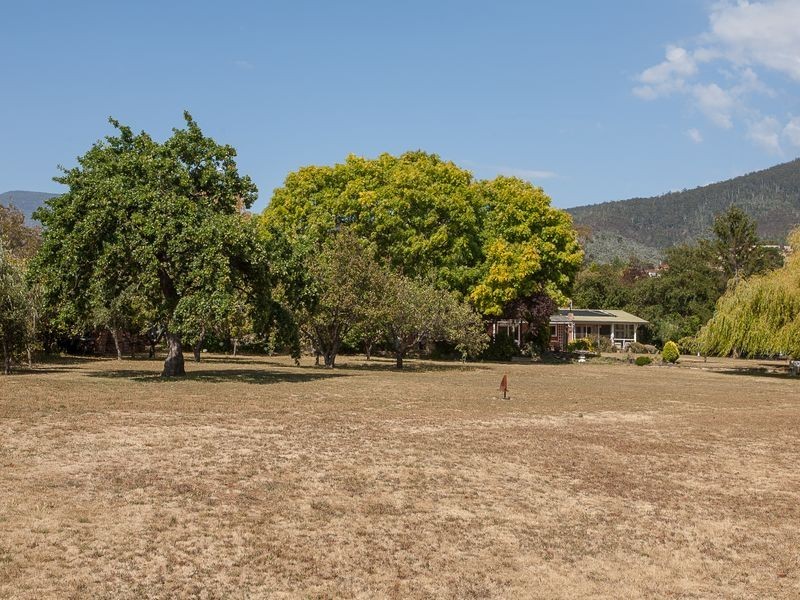 2/869 Brooker Highway, Rosetta TAS 7010