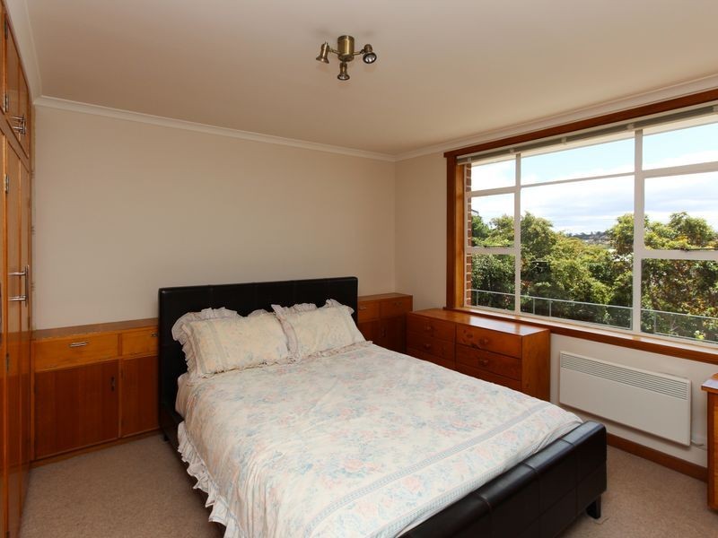 106 Doyle Avenue, Lenah Valley TAS 7008