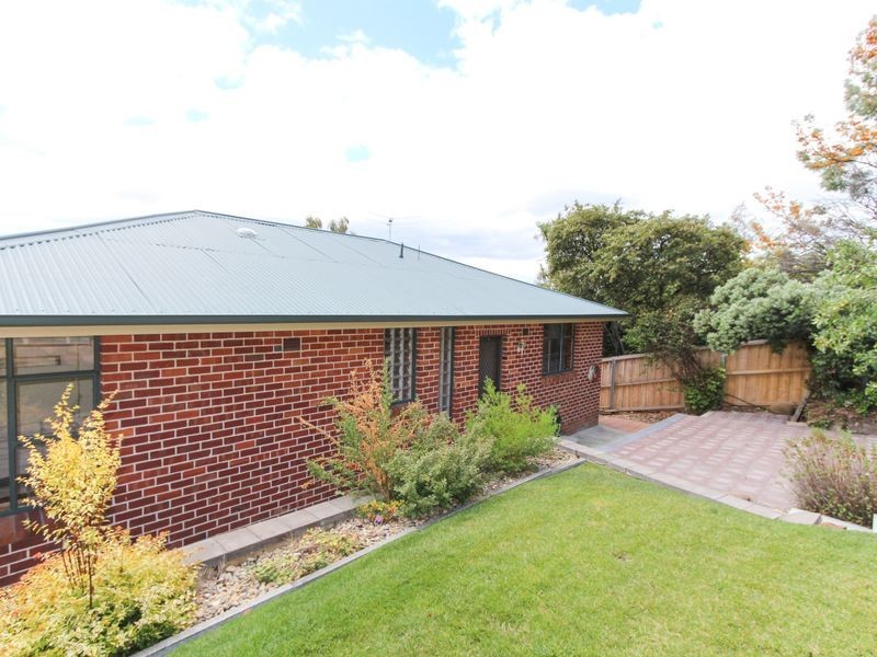 106 Doyle Avenue, Lenah Valley TAS 7008