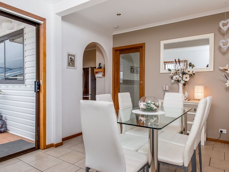 11 Huntley Street, Montrose TAS 7010