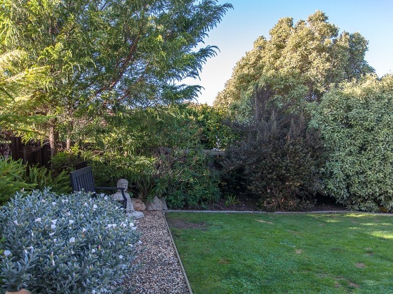 11 Huntley Street, Montrose TAS 7010