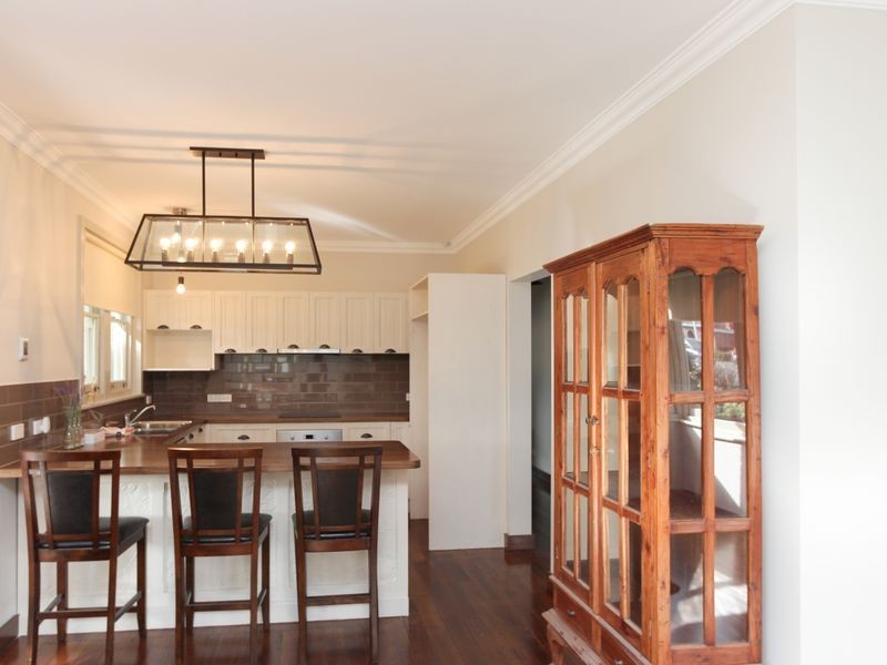 519 Main Road, Montrose TAS 7010
