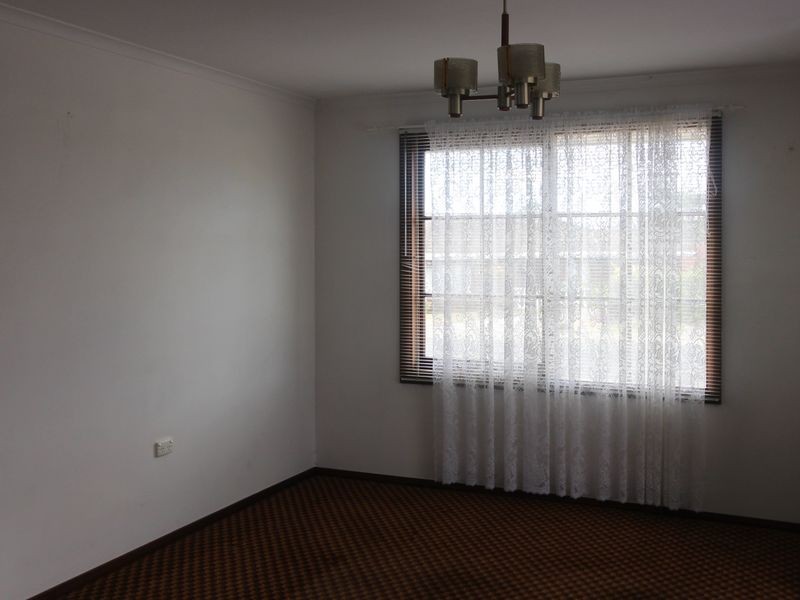 2/4 Walgett Place, Glenorchy TAS 7010