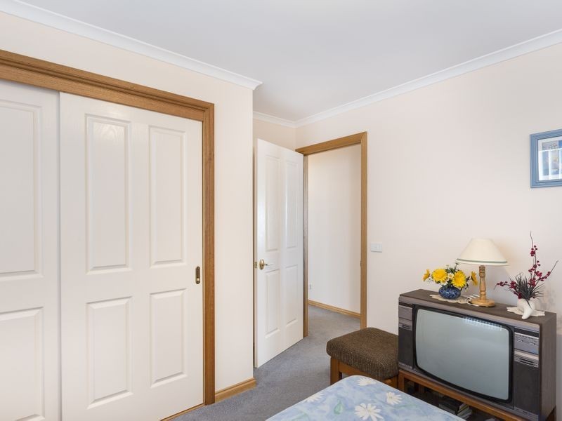 2 Pinot Court, Berriedale TAS 7011