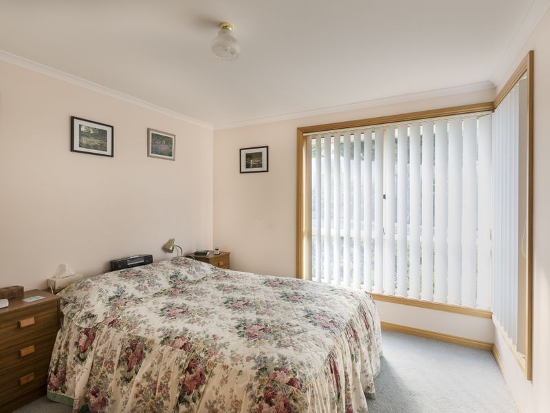 2 Pinot Court, Berriedale TAS 7011