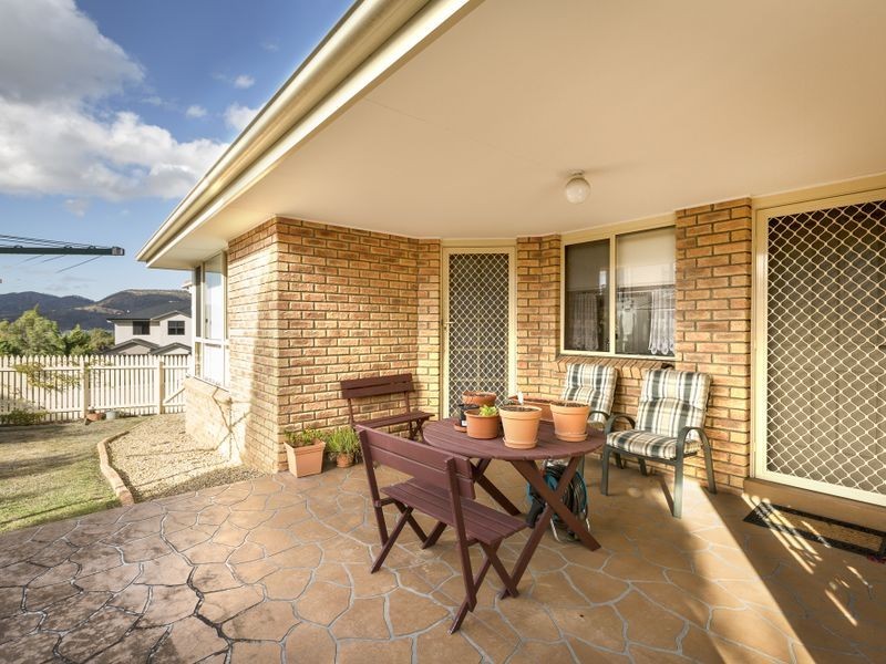 2 Pinot Court, Berriedale TAS 7011
