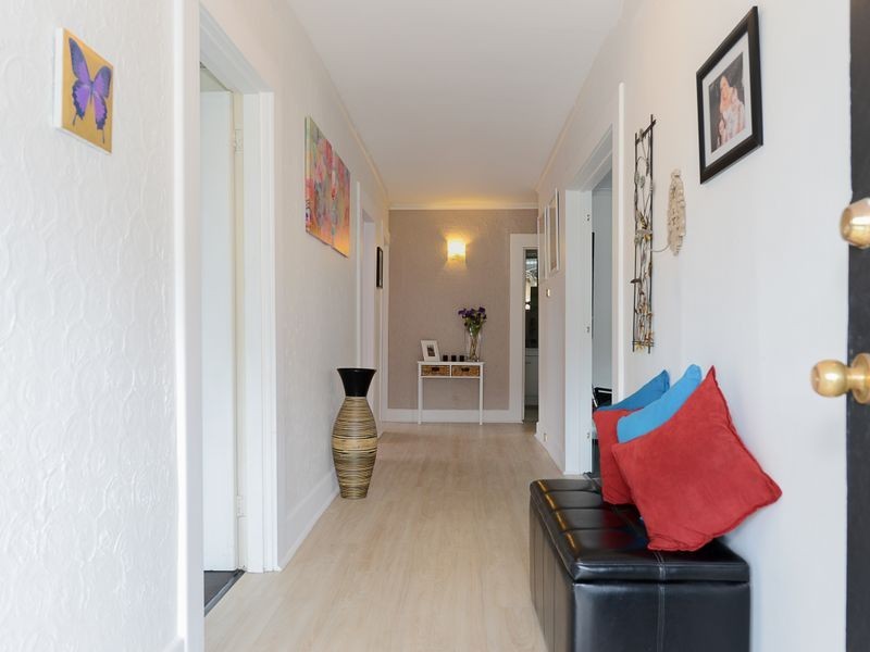 252 East Derwent Highway, Lindisfarne TAS 7015