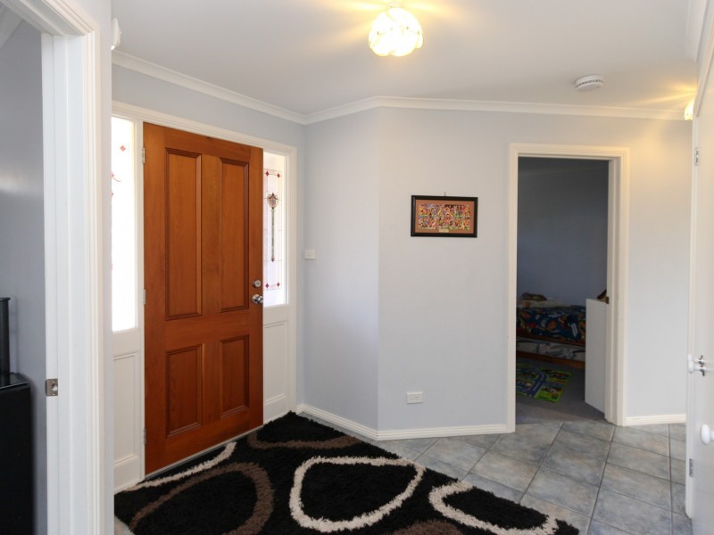 2 Saffron Drive, Kingston TAS 7050