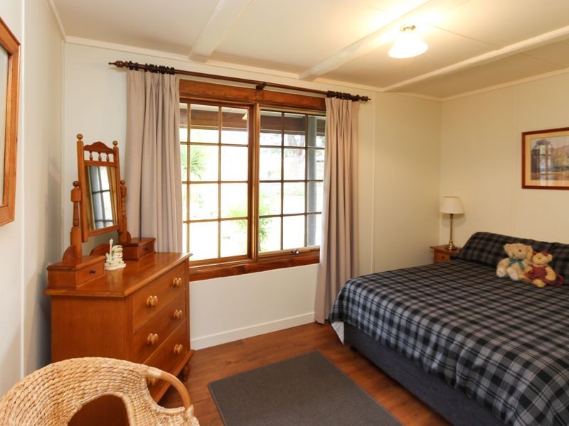 42 Mill Road, Collinsvale TAS 7012