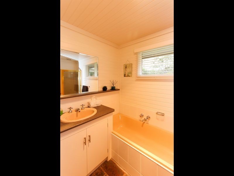 42 Mill Road, Collinsvale TAS 7012