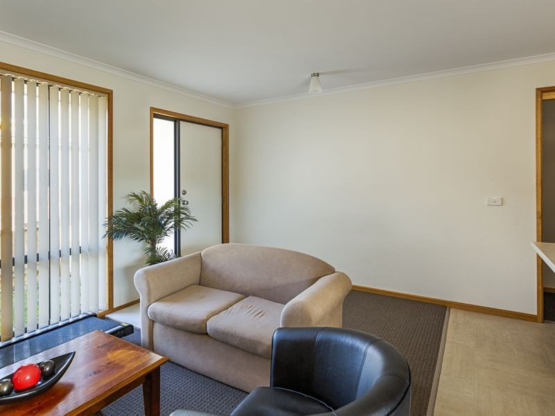 Unit 2/7 Bay Waters Court, Old Beach TAS 7017
