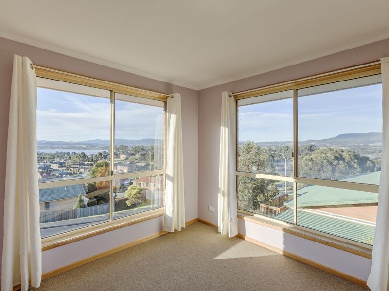 35 Arncliffe Road, Austins Ferry TAS 7011