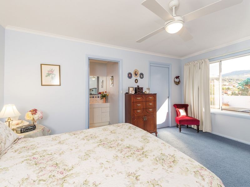 11 Turnbull Crescent, Rosetta TAS 7010