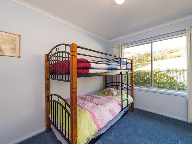 11 Turnbull Crescent, Rosetta TAS 7010