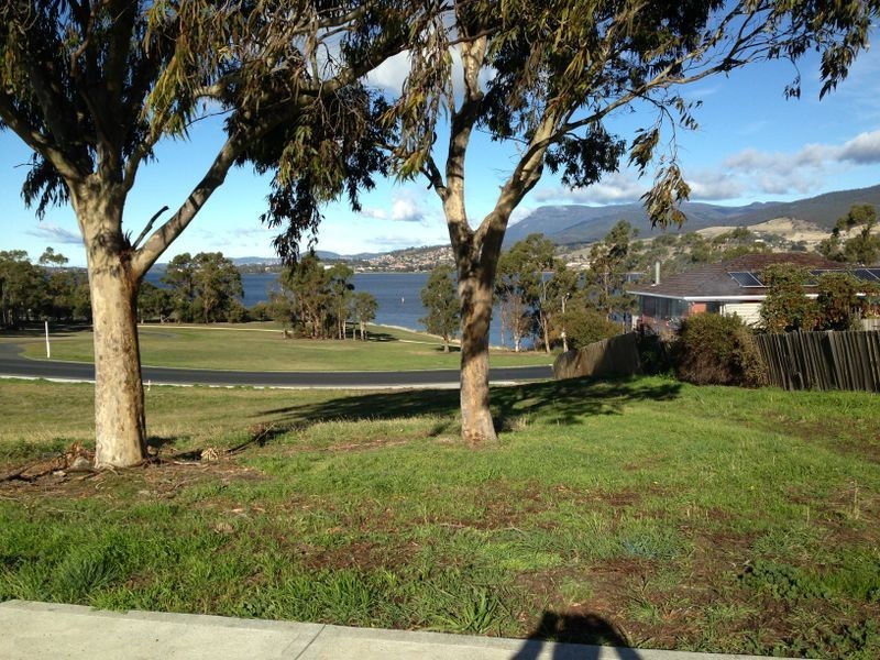 2a Thompson Crescent, Bridgewater TAS 7030