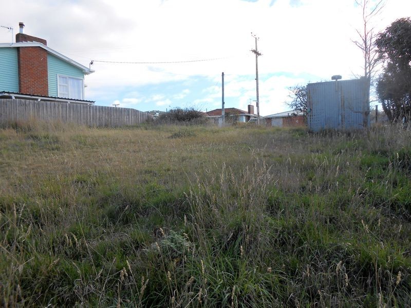 9 Leighland Road, Claremont TAS 7011