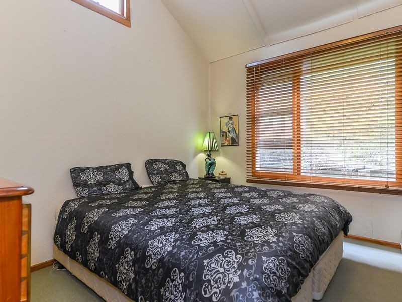 220 Montrose Road, Montrose TAS 7010