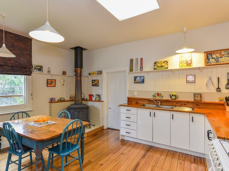 220 Montrose Road, Montrose TAS 7010