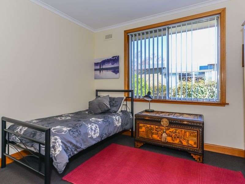 5 Nambour Place, Montrose TAS 7010