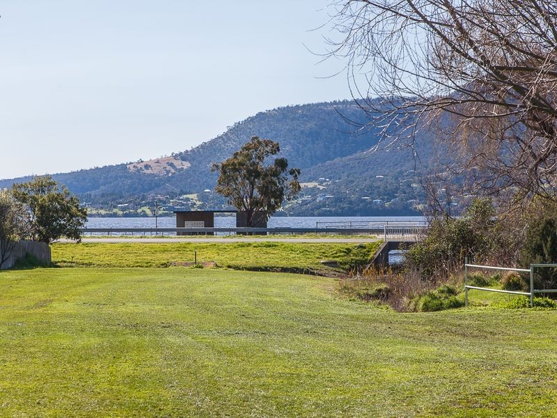 5 Nambour Place, Montrose TAS 7010