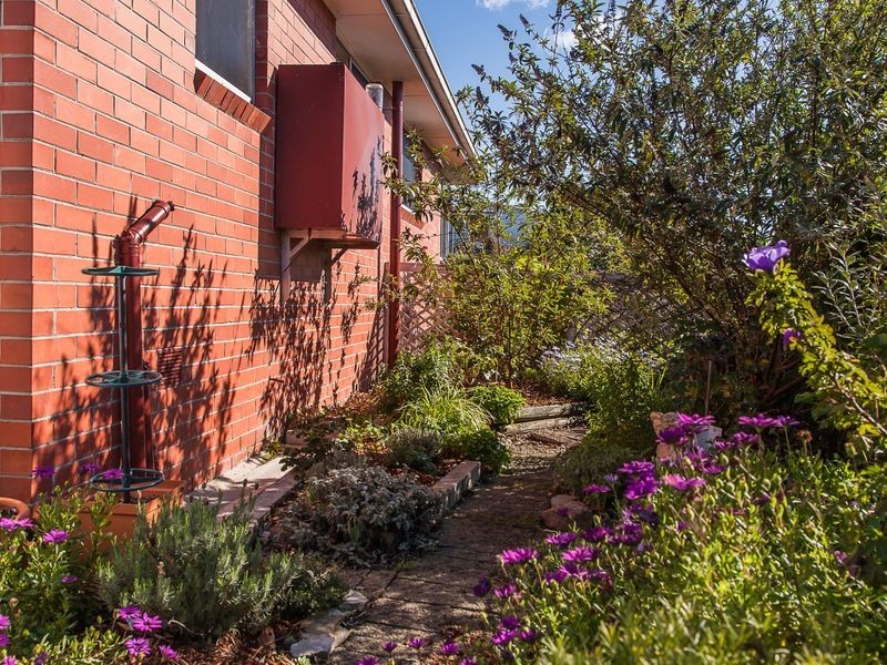 5 Nambour Place, Montrose TAS 7010