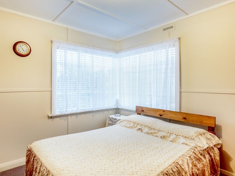 12 Laguna Place, Derwent Park TAS 7009
