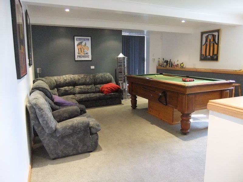 11 Vernon Avenue, Montrose TAS 7010