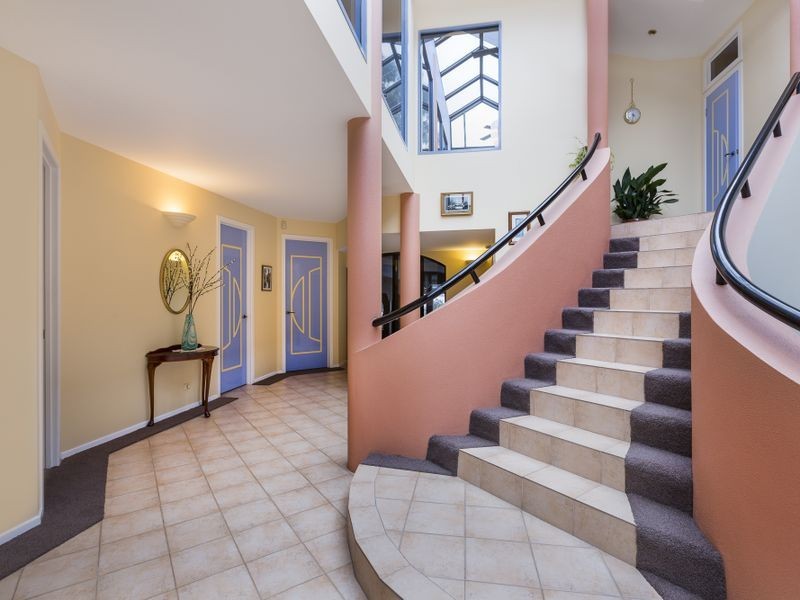 13 Lowestoft Avenue, Berriedale TAS 7011