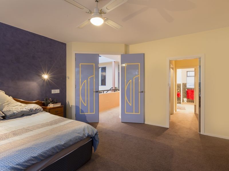 13 Lowestoft Avenue, Berriedale TAS 7011