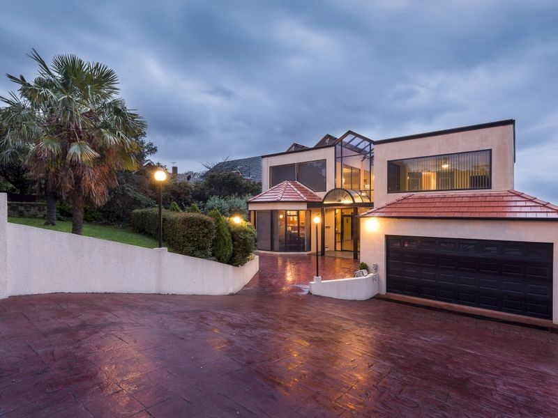 13 Lowestoft Avenue, Berriedale TAS 7011