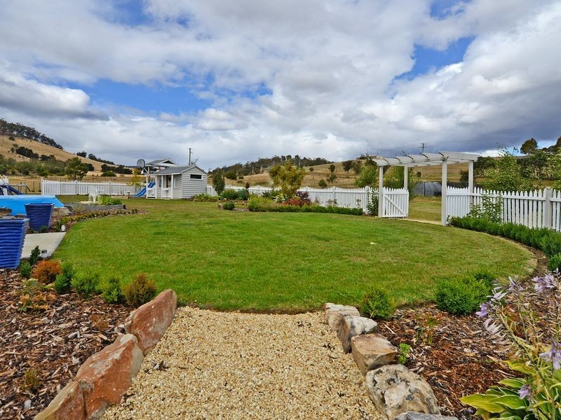 11 Banticks Road, Mangalore TAS 7030