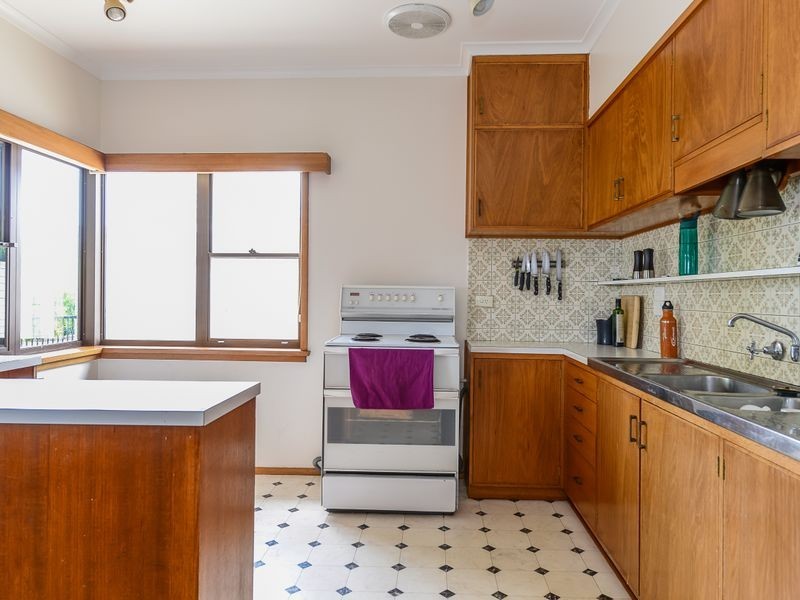 8 Tiersen Place, Sandy Bay TAS 7005