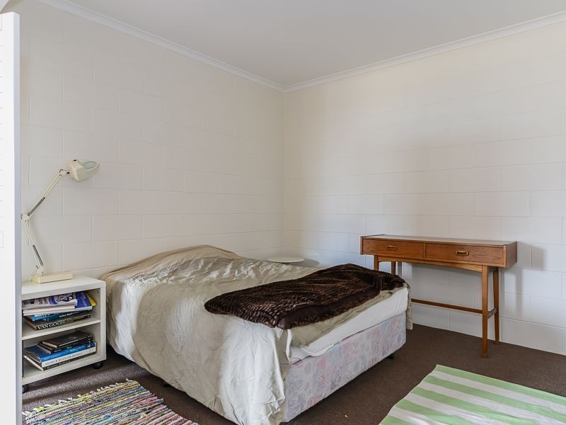 8 Tiersen Place, Sandy Bay TAS 7005