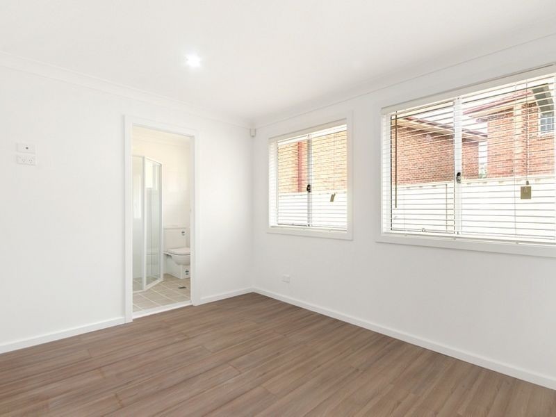 1-3/9 Leighland Road, Claremont TAS 7011