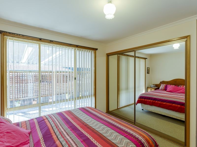 2/5 Godfrey Road, Claremont TAS 7011