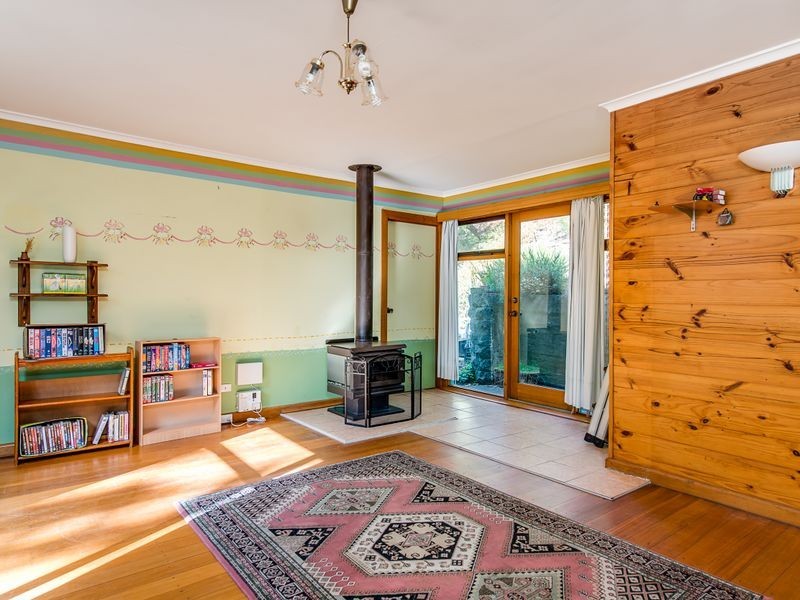 22 McRobies Road, South Hobart TAS 7004