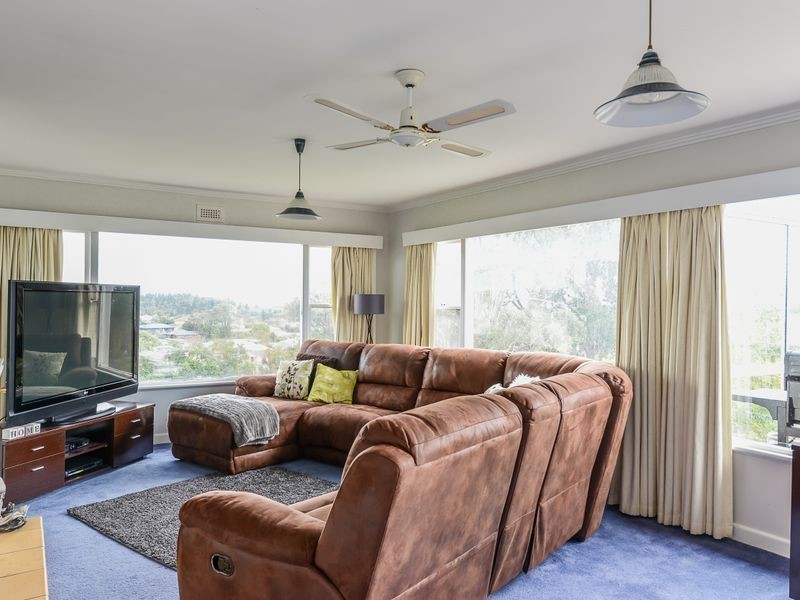 31 Sunshine Road, Austins Ferry TAS 7011